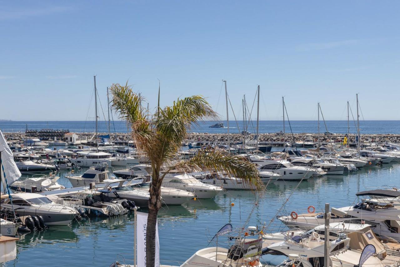 Ferienwohnung 243-Fully Renovated-Puerto Banus Marbella Front Line Penthouse Exterior foto