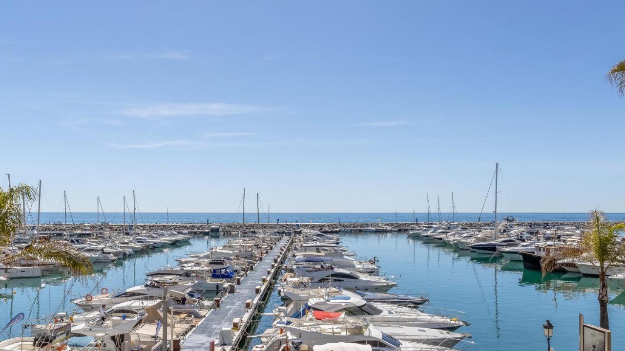 Ferienwohnung 243-Fully Renovated-Puerto Banus Marbella Front Line Penthouse Exterior foto