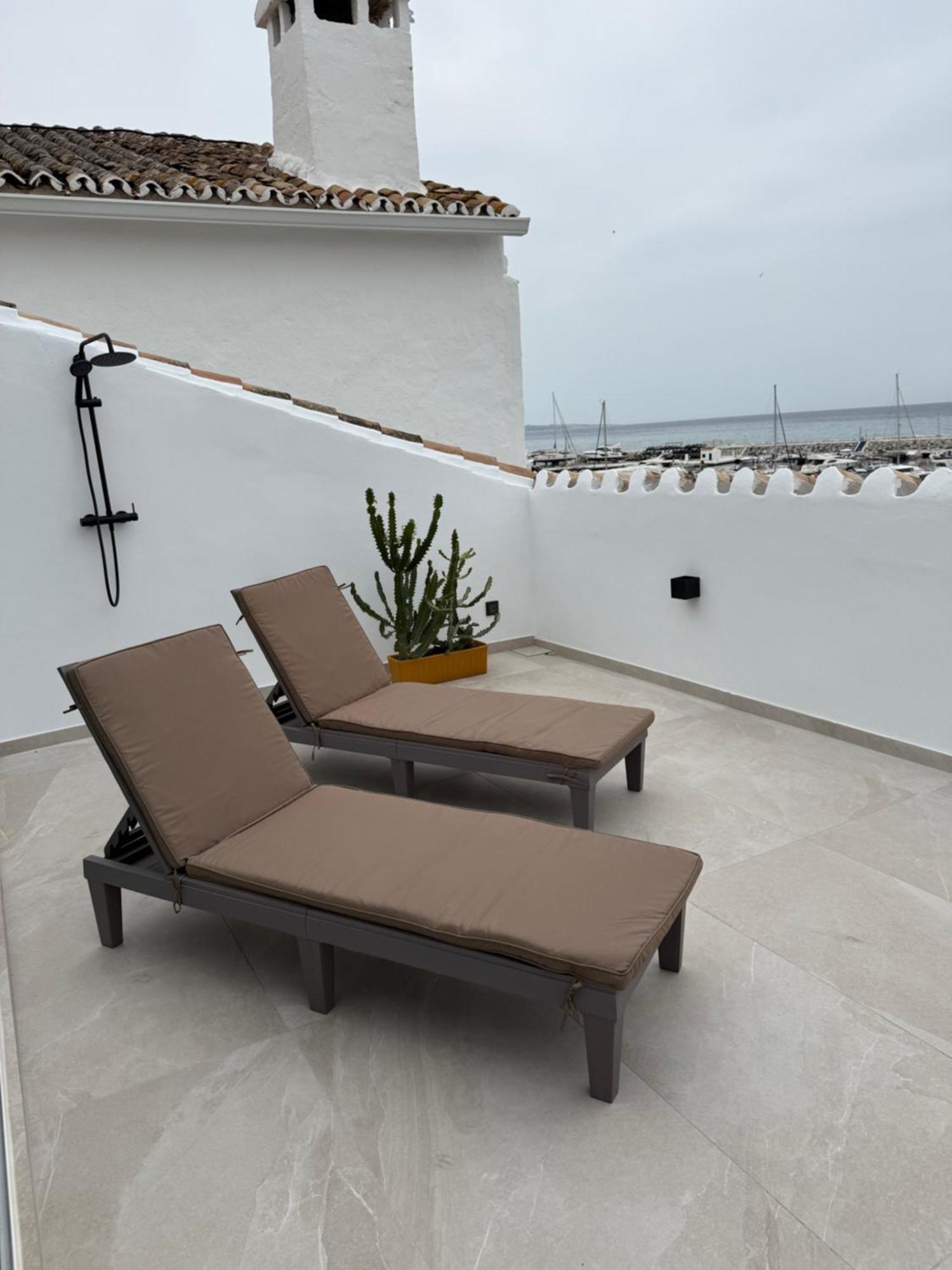Ferienwohnung 243-Fully Renovated-Puerto Banus Marbella Front Line Penthouse Exterior foto