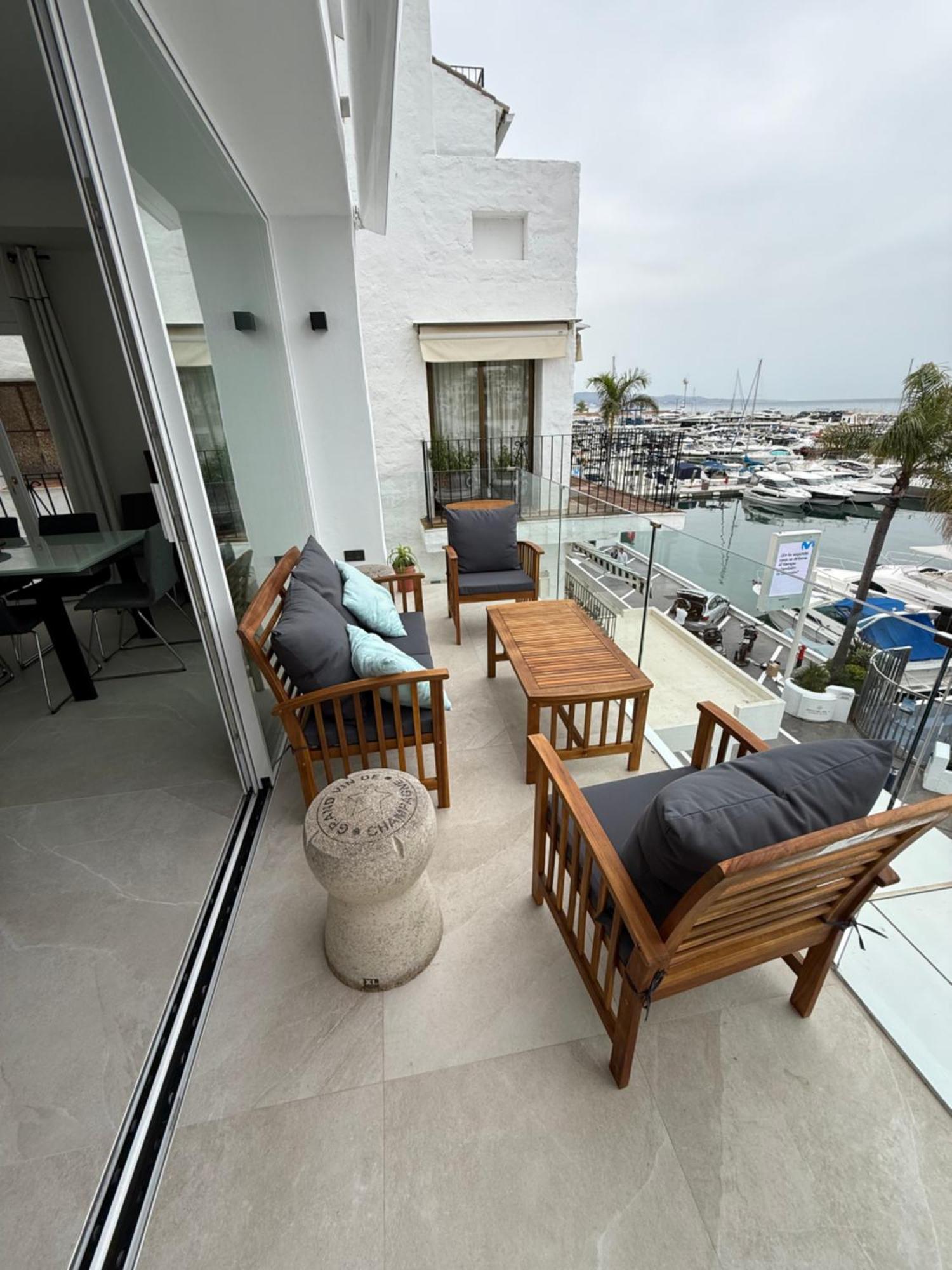 Ferienwohnung 243-Fully Renovated-Puerto Banus Marbella Front Line Penthouse Exterior foto