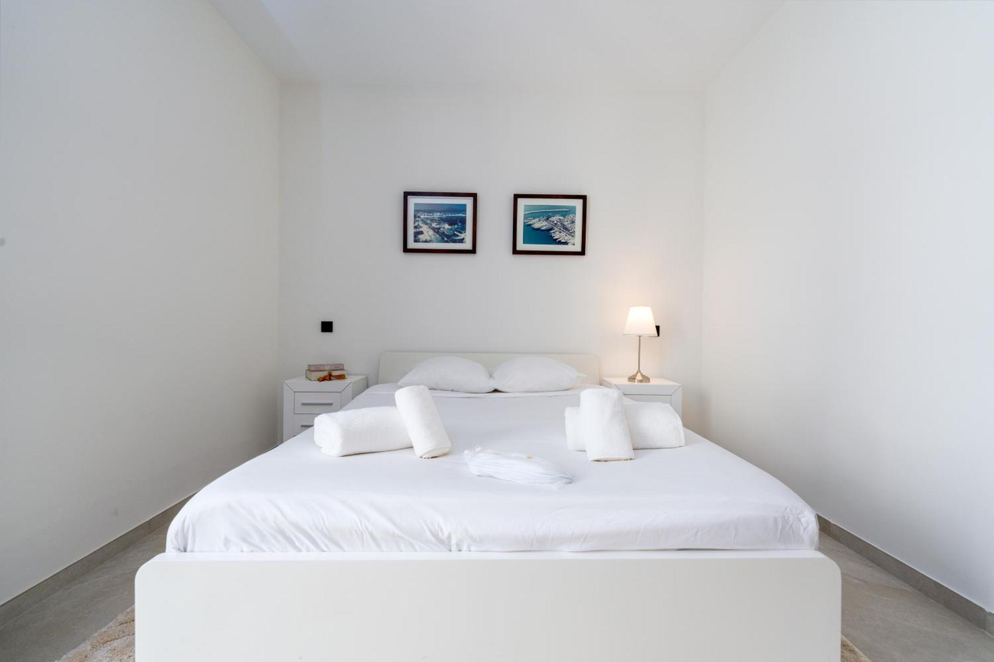 Ferienwohnung 243-Fully Renovated-Puerto Banus Marbella Front Line Penthouse Exterior foto