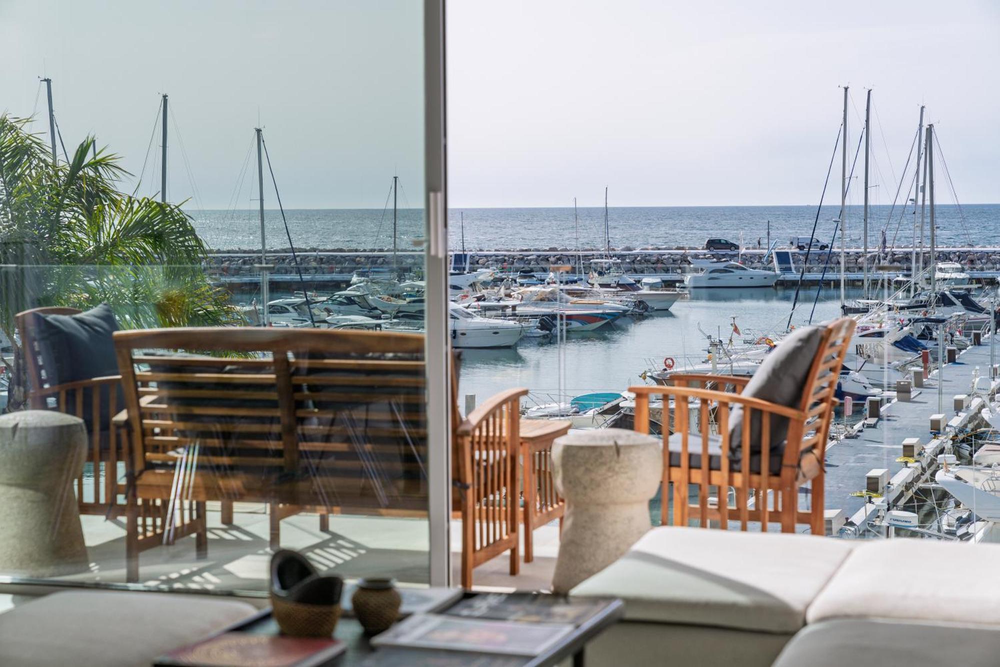 Ferienwohnung 243-Fully Renovated-Puerto Banus Marbella Front Line Penthouse Exterior foto